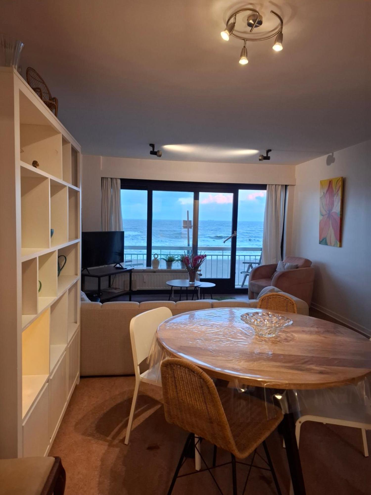 Appartment Jupiter 3E 布兰肯贝赫 外观 照片
